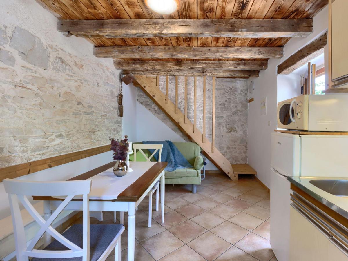 Holiday Home Pinia I - Kst126 By Interhome Kaštelir エクステリア 写真